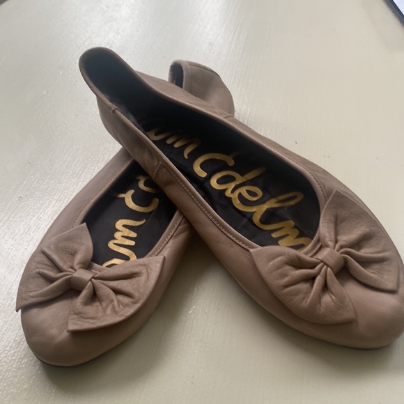 Sam Edleman taupe ballet flats 8m - Picture 3 of 5